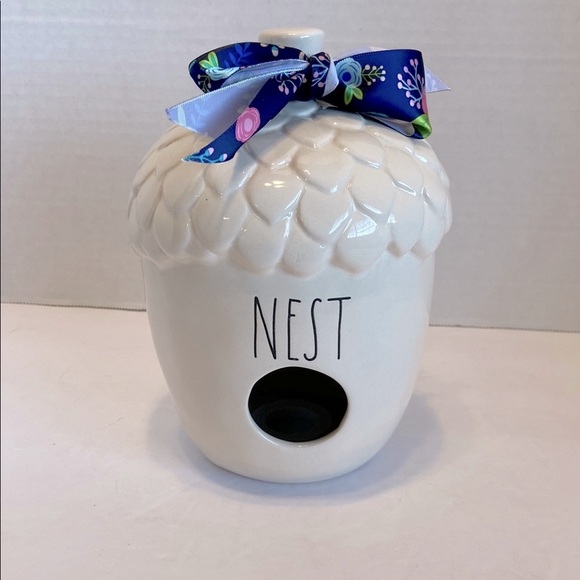RAE DUNN ACORN “NEST”  BIRDHOUSE Blue Ribbon Detail Decor Piece - Picture 1 of 8